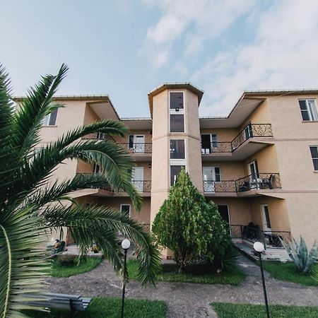 Nika Inn Kobuleti Luaran gambar