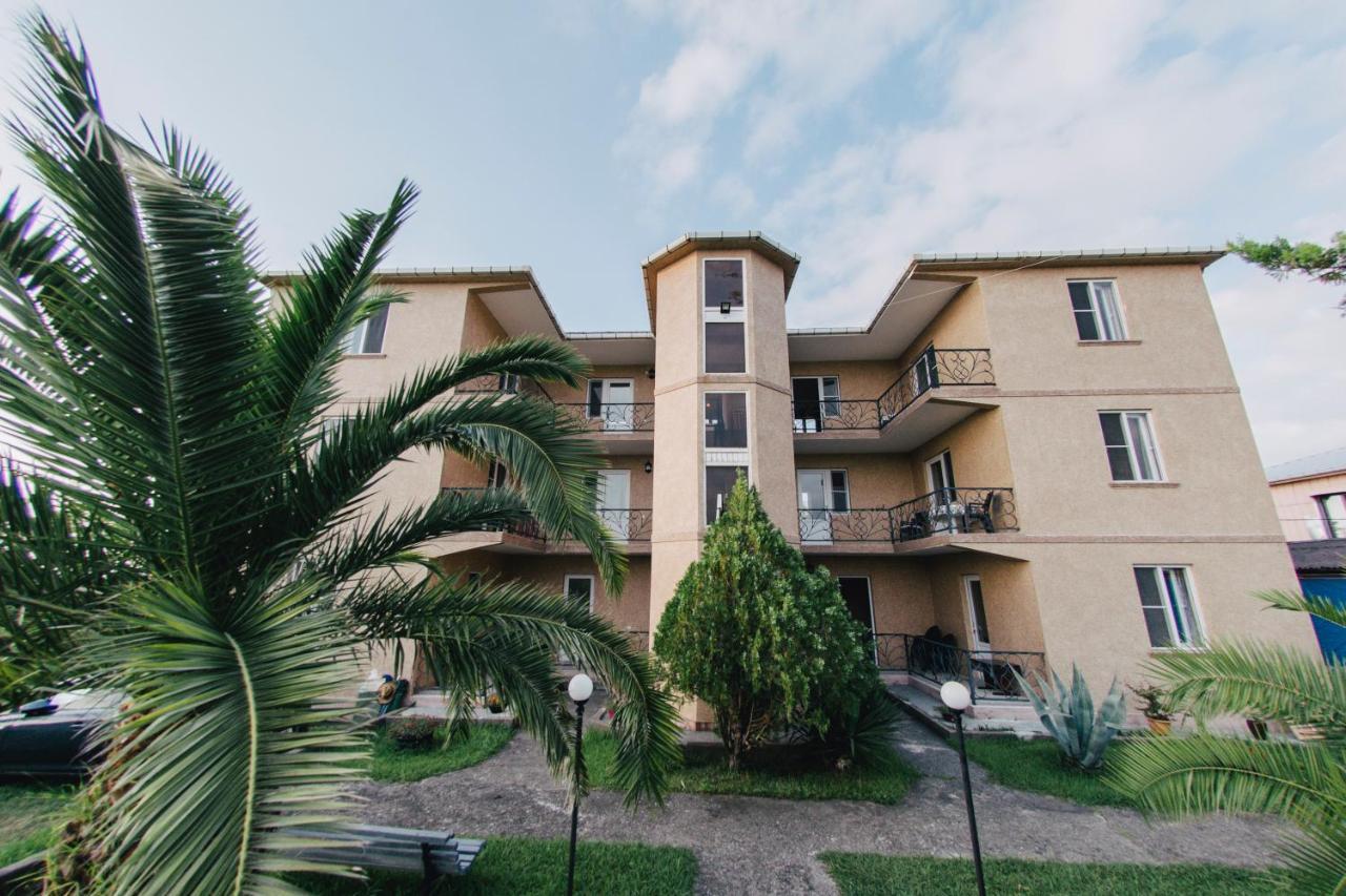 Nika Inn Kobuleti Luaran gambar
