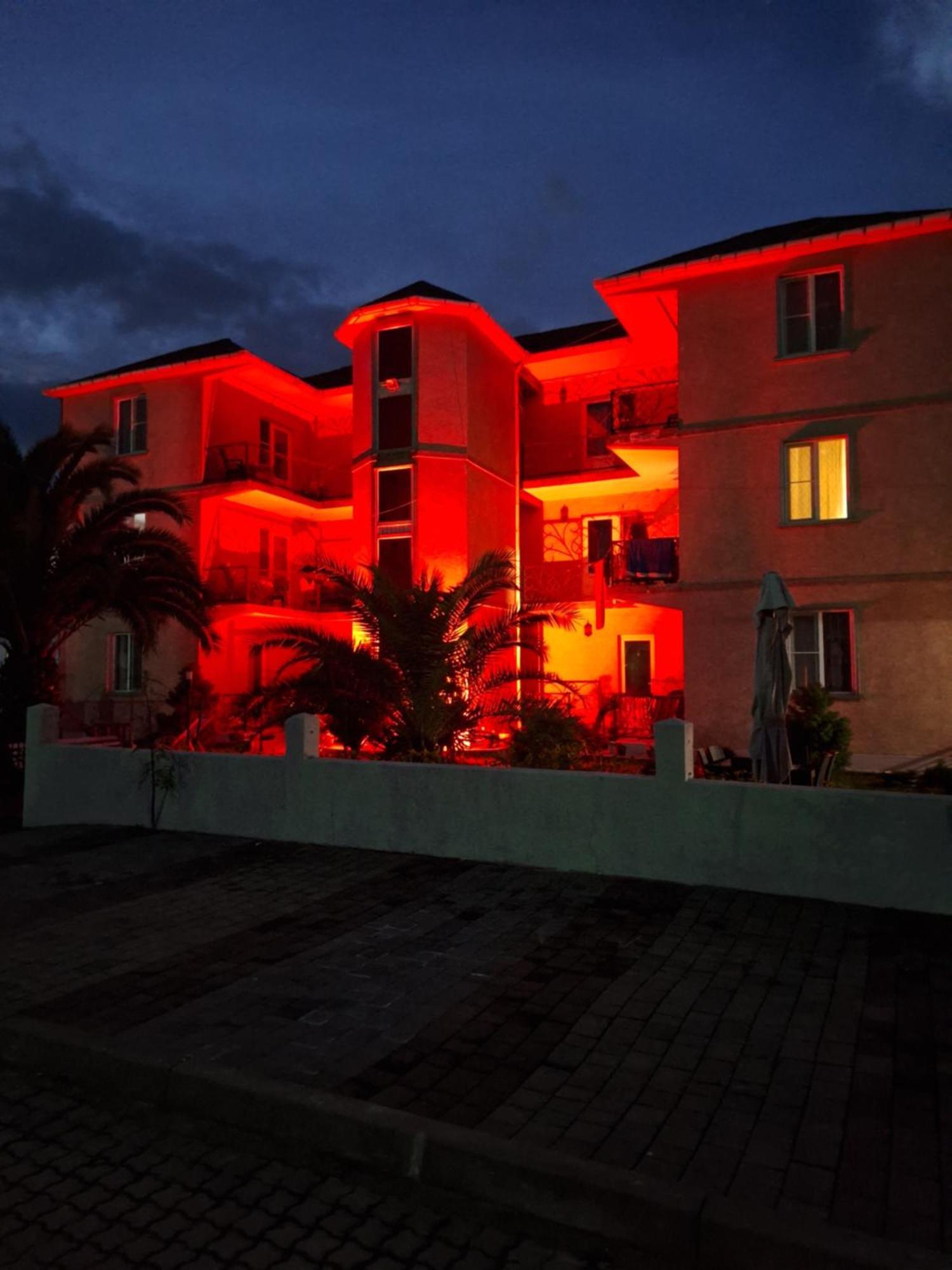 Nika Inn Kobuleti Luaran gambar
